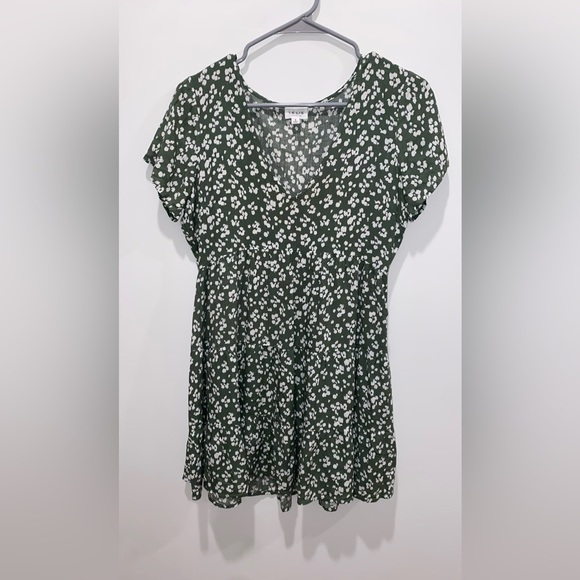 Boutique sundress - Picture 2 of 2